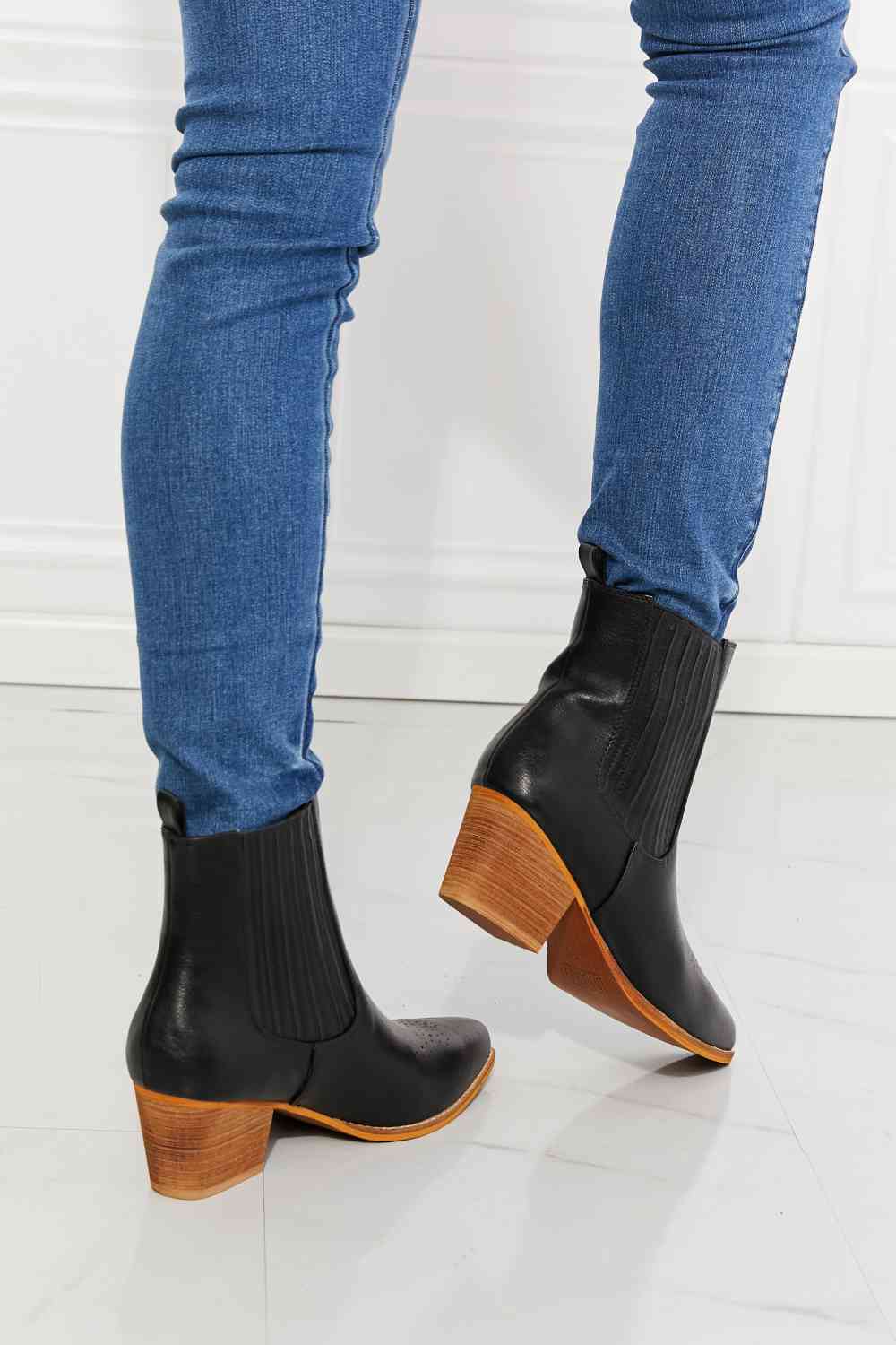 Stacked Heel Chelsea Boot