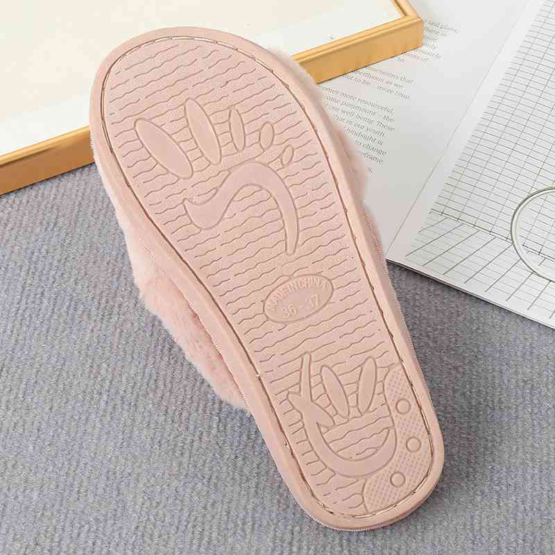 Crisscross Strap Slippers